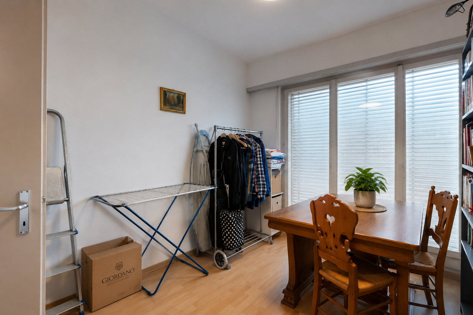 dining room with light wood-type flooring