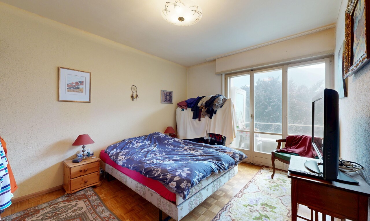 room with parquet floors