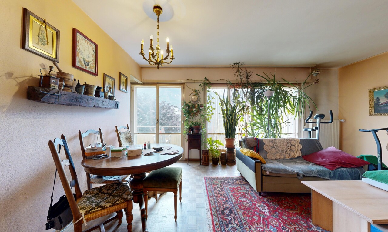 living room with a chandelier
