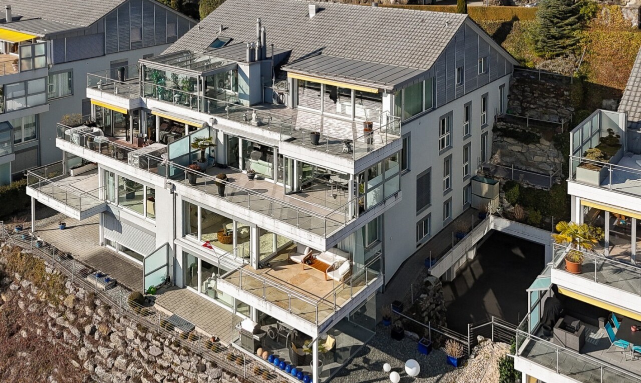 außenansicht mit drone view