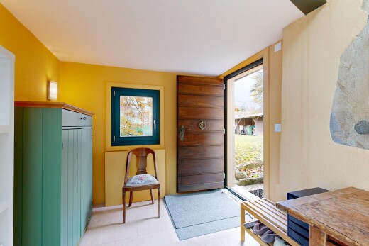 esszimmer mit inside property, natürliches licht, natural light, gipskartonwand, und drywall