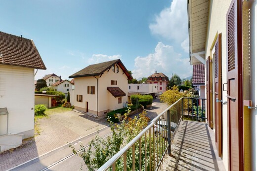 balcon avec day time, balcon, vue résidentielle, residential view, et from property