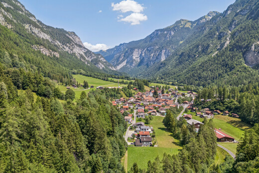 blick auf die berge mit mountain view, blick auf die berge, day time, forest view, und waldblick