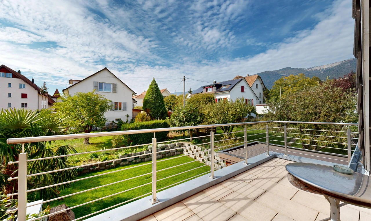 balcony featuring a residential view