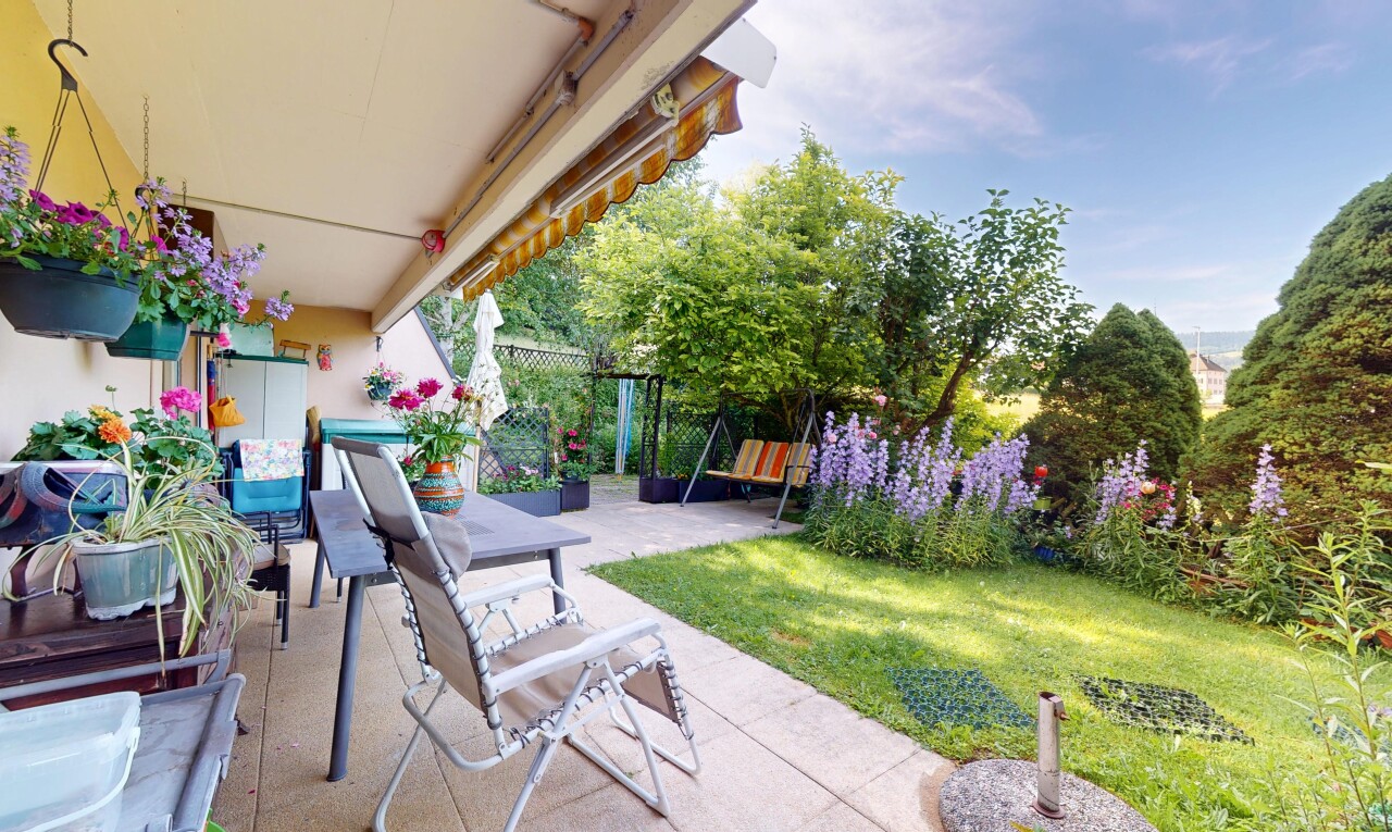 terrace featuring a patio area