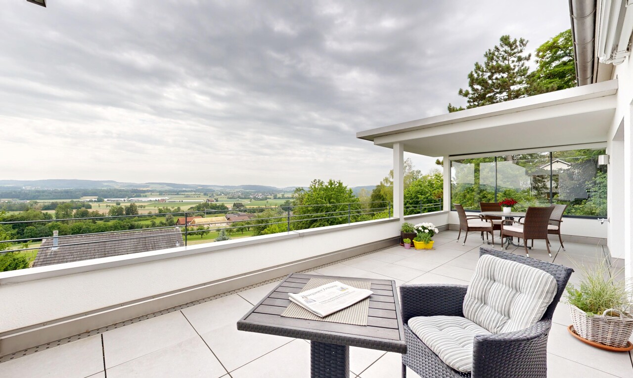 terrasse mit overcast, terrasse, from property, und essbereich im freien