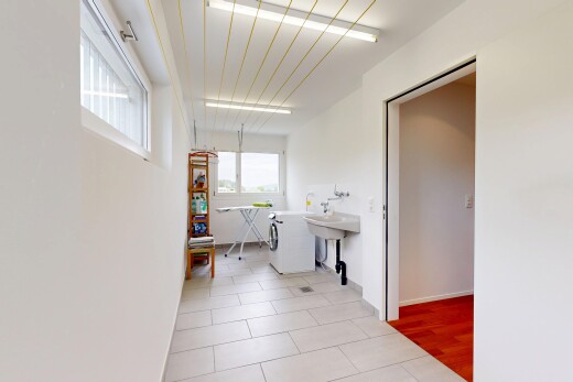wäschekammer mit natürliches licht, natural light, gipskartonwand, drywall, und inside property