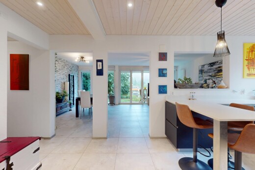 innenraum mit drywall, tile floor, und inside property