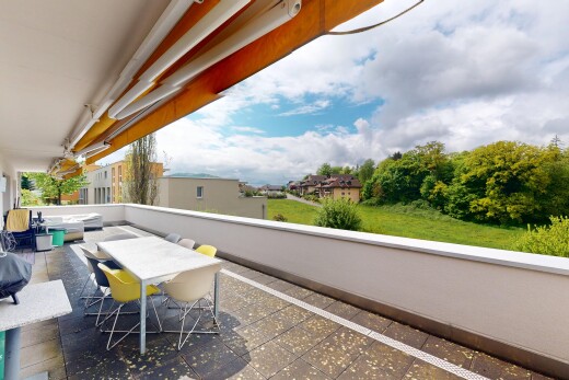 terrasse mit balkon