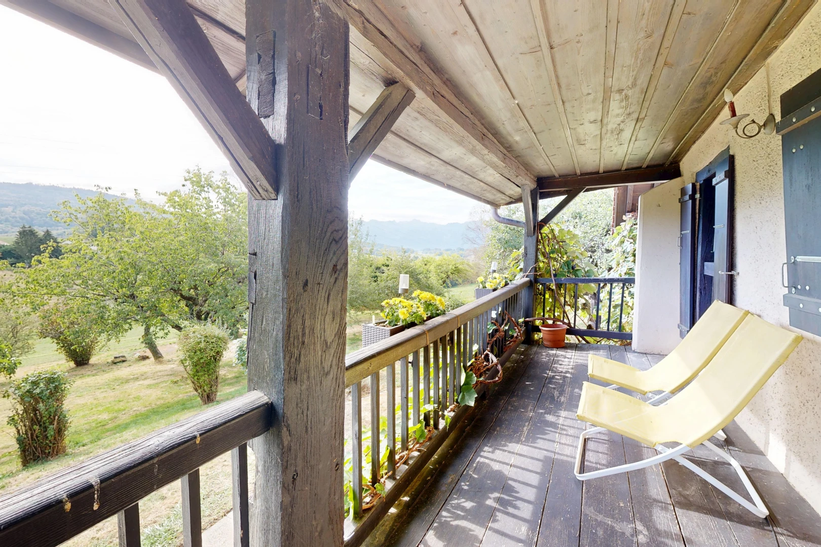 balcon avec from property, balcon, et view focus