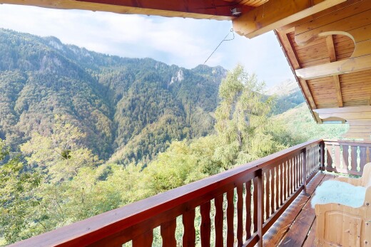 balcon avec view focus, forest view, vue sur la forêt, balcon, et from property