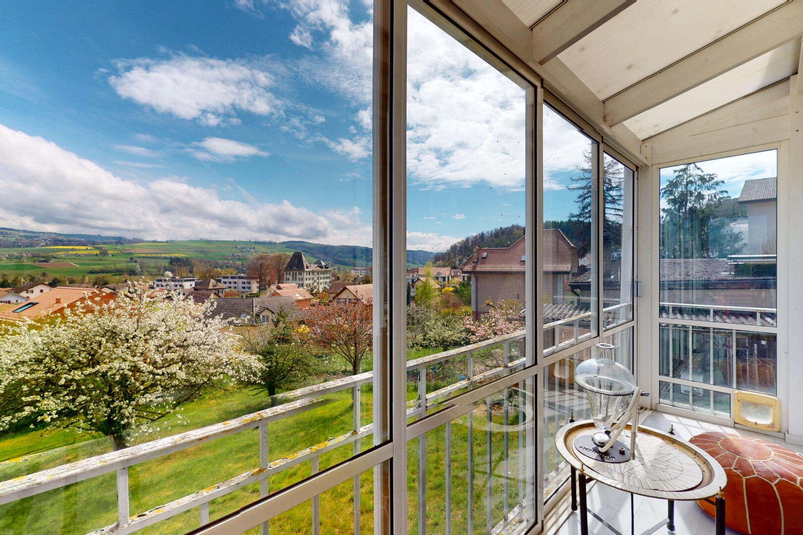 balcon avec balcon et véranda