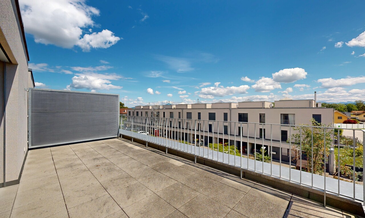 terrasse avec day time, terrasse, apartment complex view, et from property
