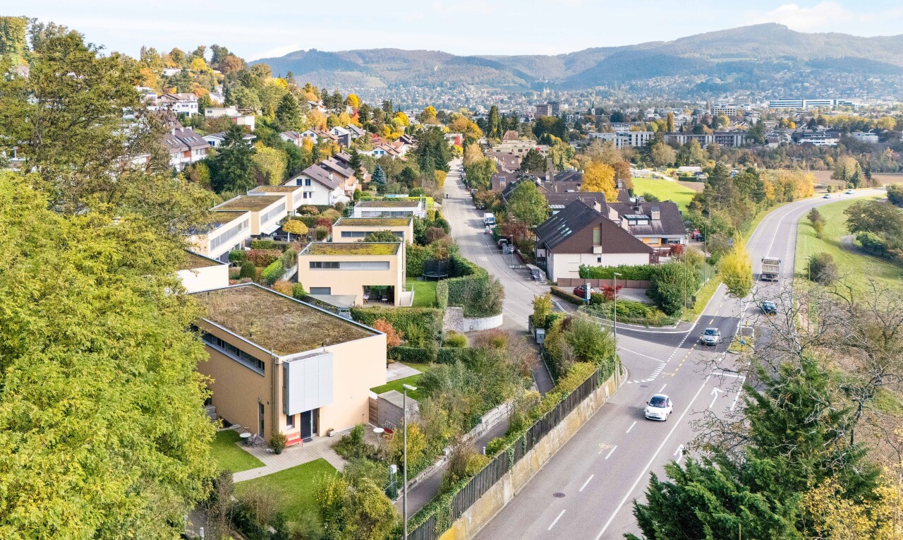 blick auf die berge mit mountain view, blick auf die berge, day time, residential view, und wohngebietblick