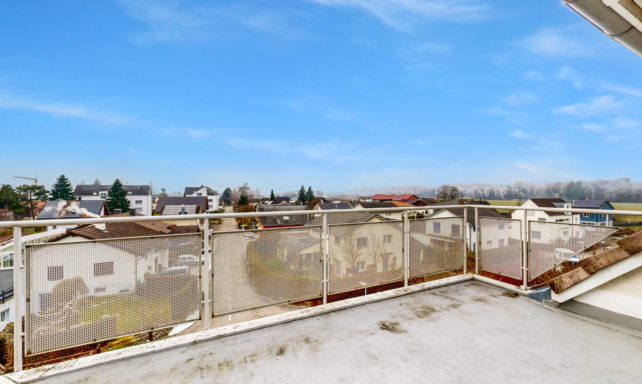 terrasse mit residential view, wohngebietblick, day time, from property, und zaun