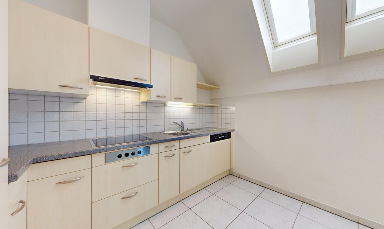 küche mit arbeitsplatten, dark countertops, drywall, gipskartonwand, und dunstabzugshaube