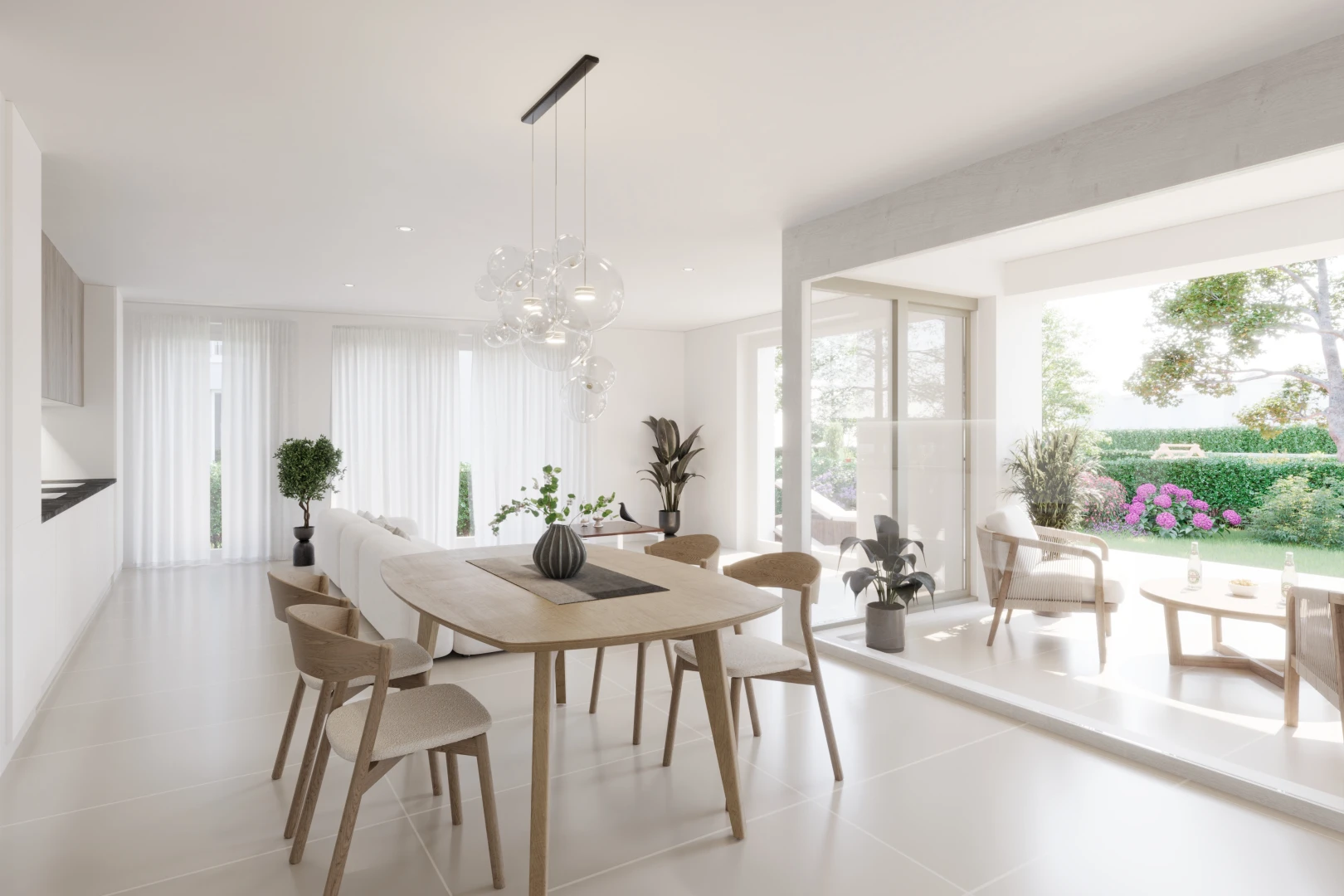 esszimmer mit fliesenboden, bemerkenswerter kronleuchter, und natürliches licht