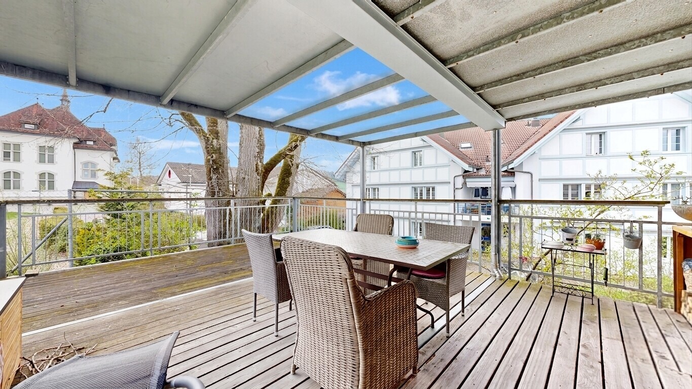 terrasse avec terrasse, from property, coin repas extérieur, day time, et residential view