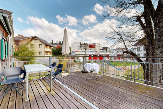 terrasse avec terrasse, from property, day time, gril, et aire de jeux