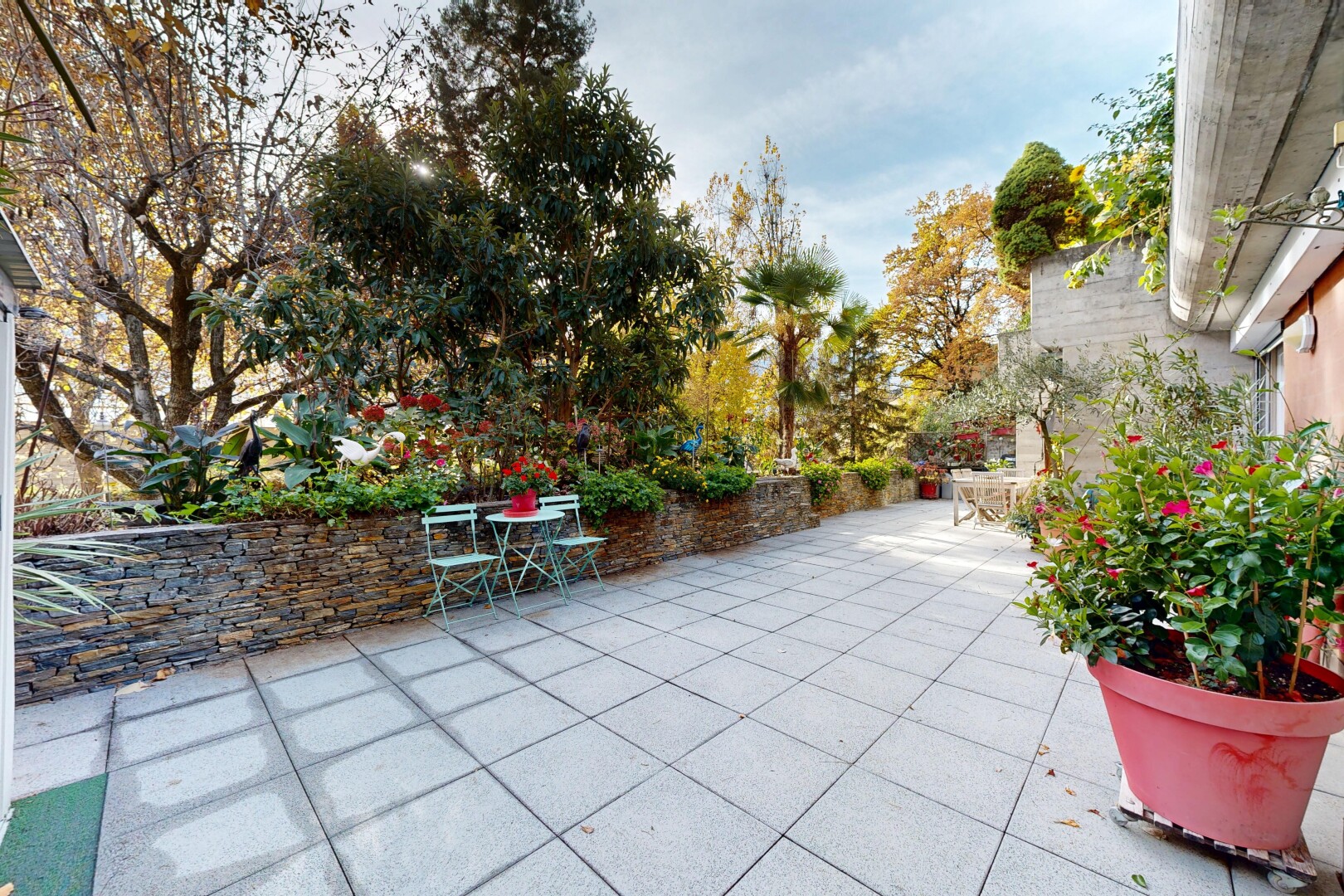 terrasse mit from property, terrasse, und essbereich im freien