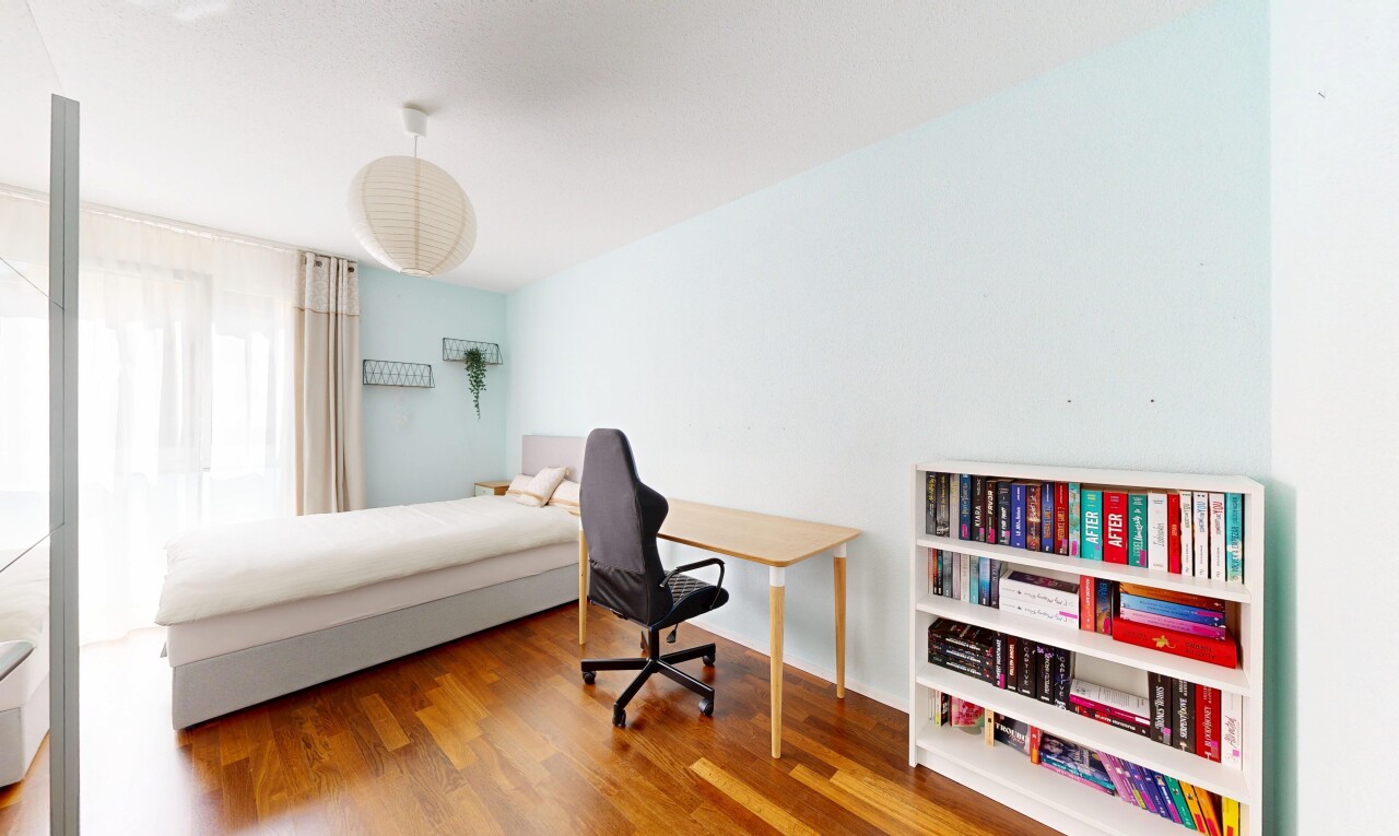 room / bedroom featuring wood finished floors