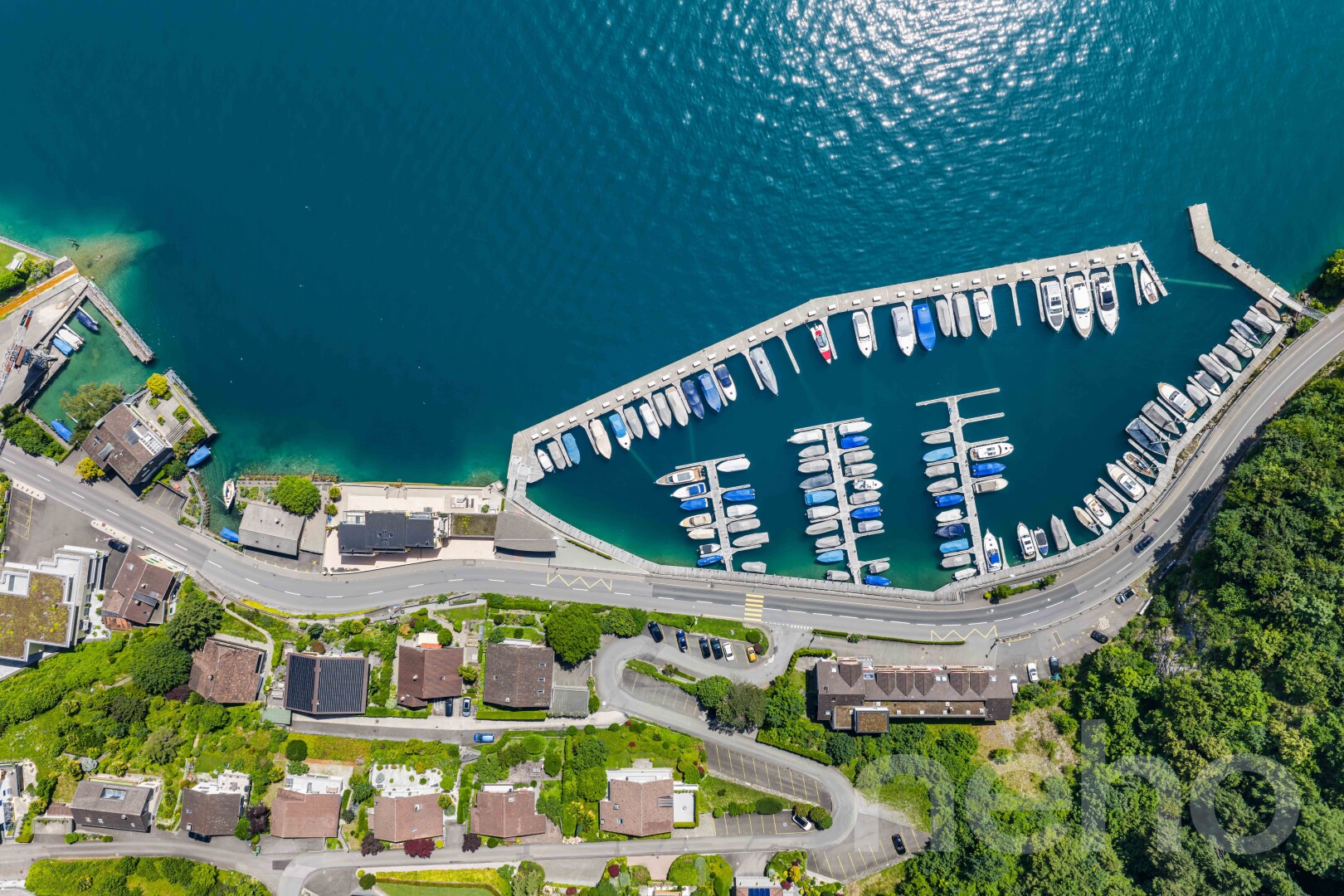 vue sur la mer avec marina view, vue sur la marina, aerial view, water view, et vue sur l'eau