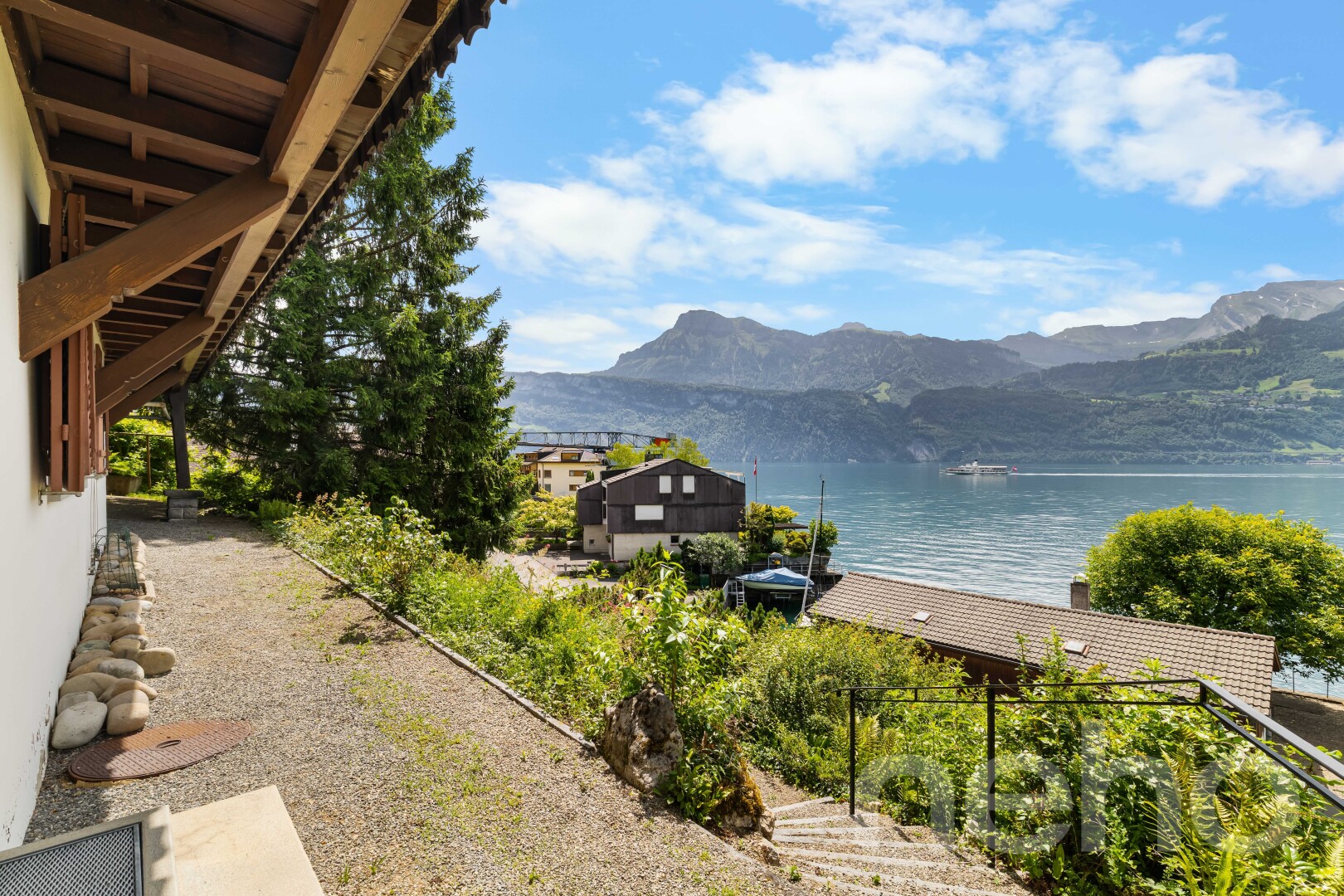 vue sur la mer avec vue sur la montagne, mountain view, from property, day time, et vue sur l'eau
