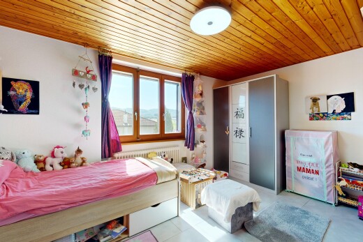 zimmer / schlafzimmer mit inside property, drywall, gipskartonwand, natural light, und natürliches licht