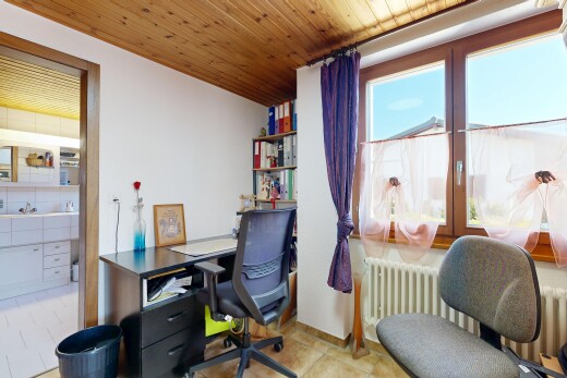 büro mit day time, natural light, natürliches licht, inside property, und bürobereich