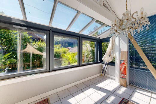 balkon mit wintergarten, day time, und inside community