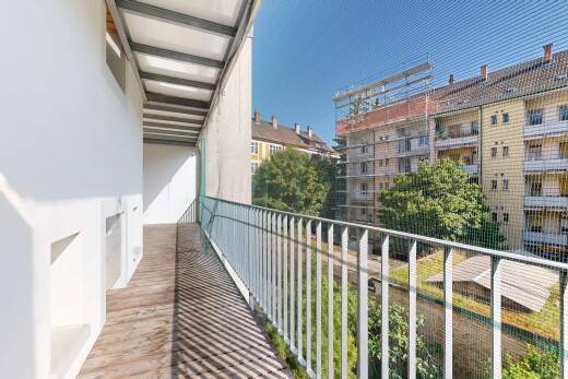 balkon mit balkon, day time, und from property