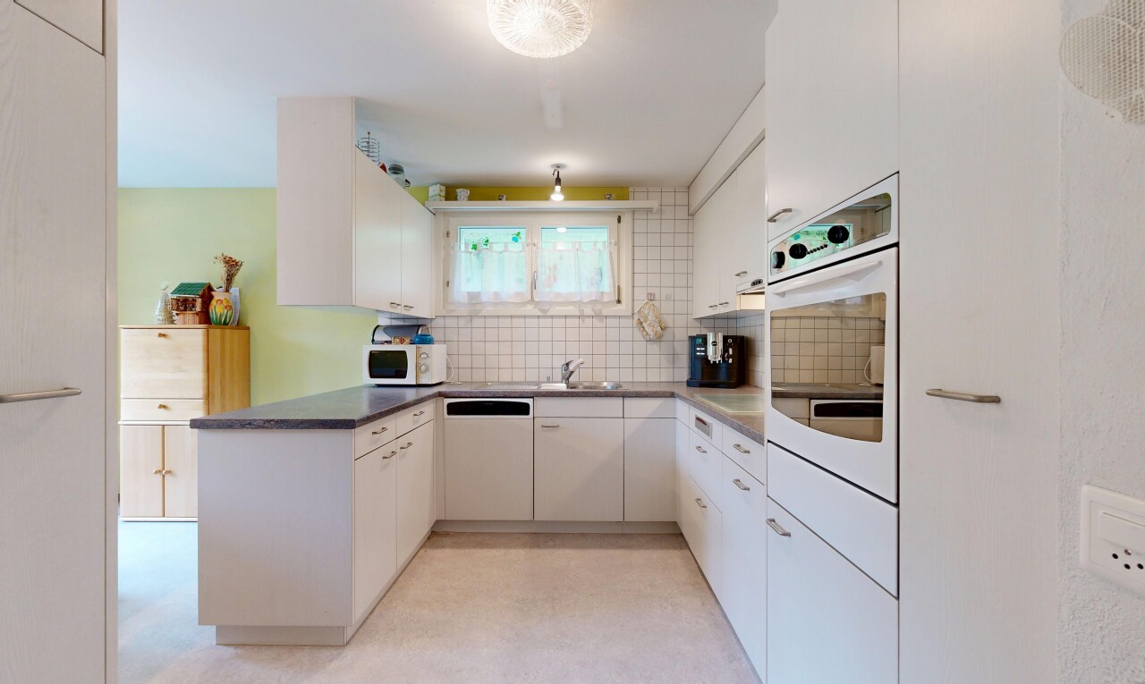küche mit ofen, kitchen peninsula, küchentheke, küchenrückwand beim herd, und küchenrückwand beim Herd