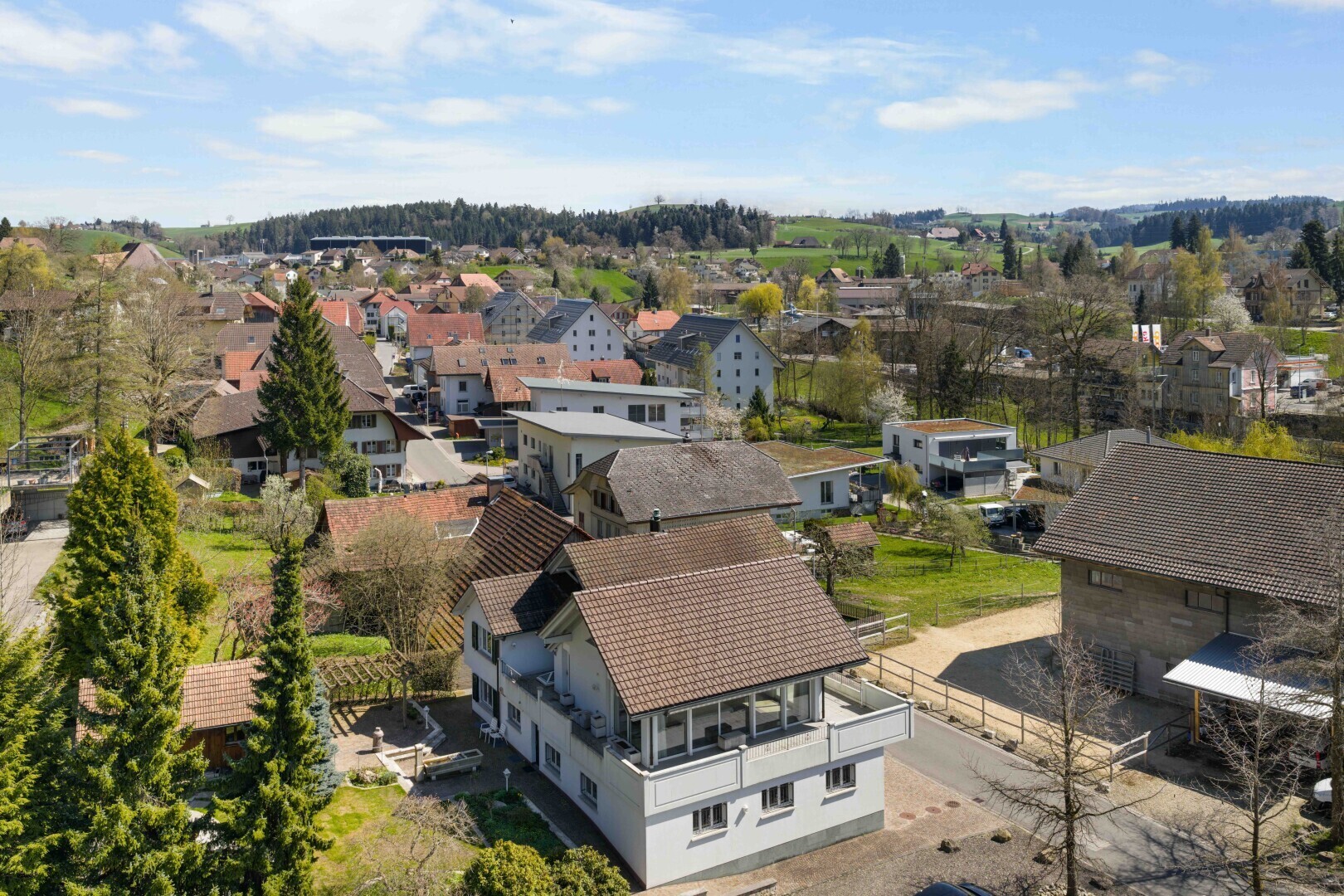 außenansicht mit day time, residential view, und wohngebietblick