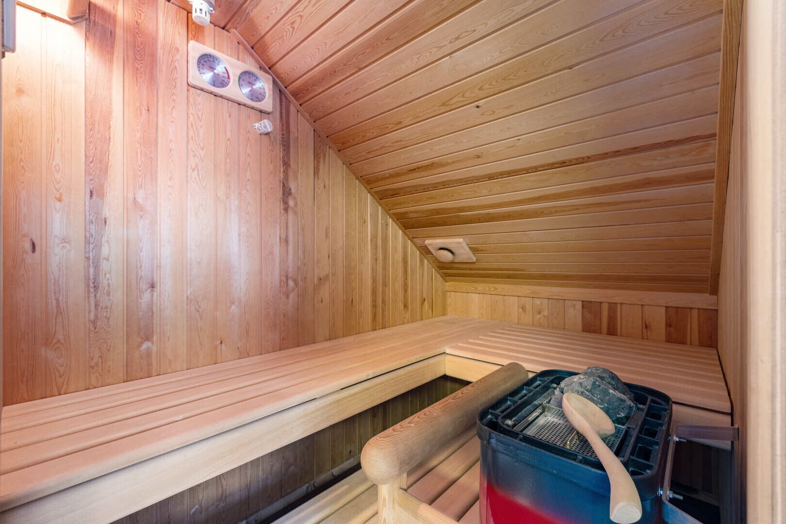 einzelheiten mit sauna, wood wall, holzwand, wall / siding, und wood ceiling