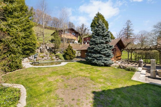 garten mit day time, rasen, terrasse, from property, und pergola