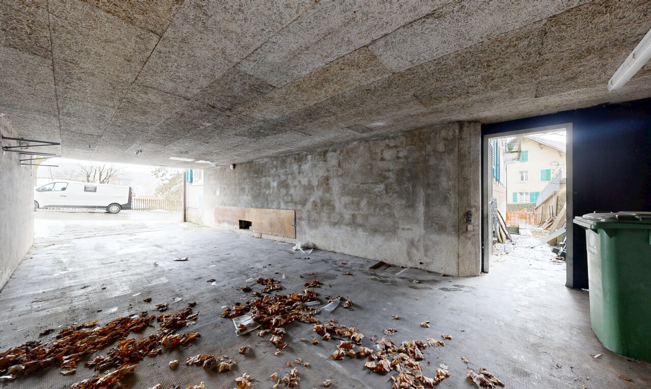 pièce vide avec inside property, mur en béton, et concrete wall