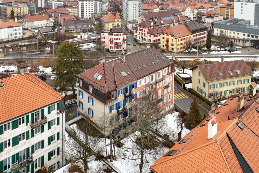 außenansicht mit snow, stadtblick, und city view