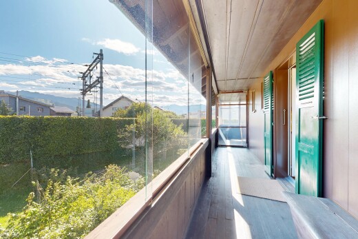 balkon mit balkon, day time, und from property