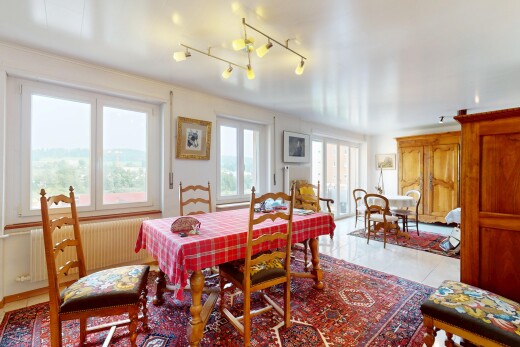 esszimmer mit natürliches licht, natural light, kühler, inside property, und gipskartonwand