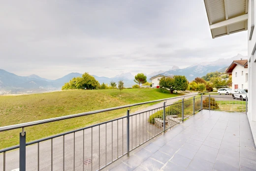 balcon avec vue sur la montagne, mountain view, view focus, et from property
