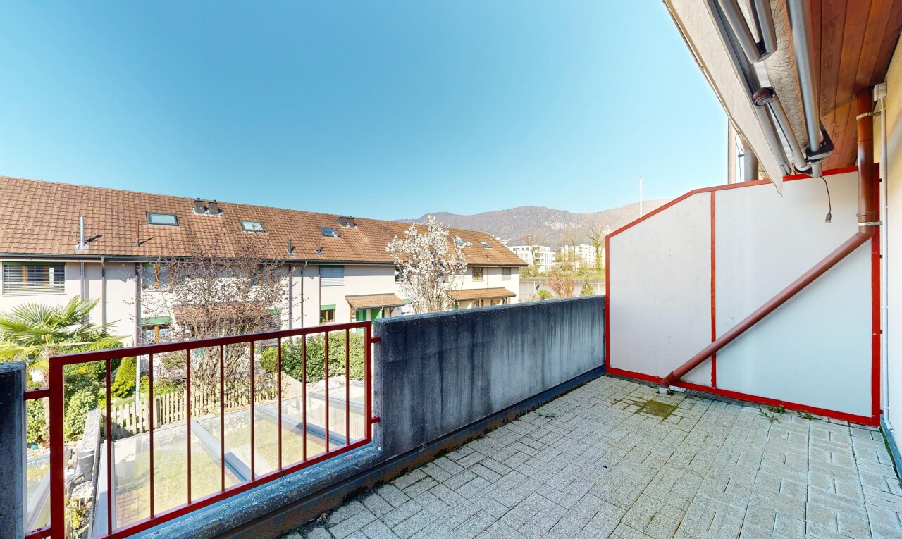 terrasse avec from property, day time, terrasse, vue résidentielle, et residential view
