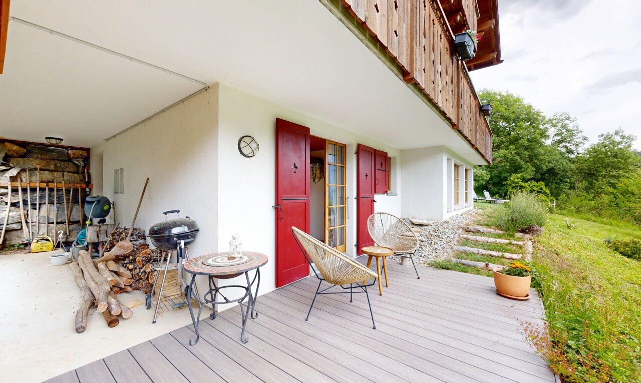 terrasse avec terrasse et from property