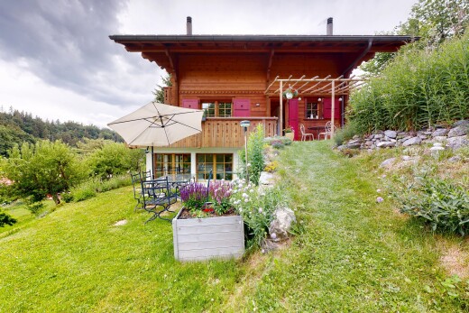 façade avec overcast, pelouse, from property, et terrasse