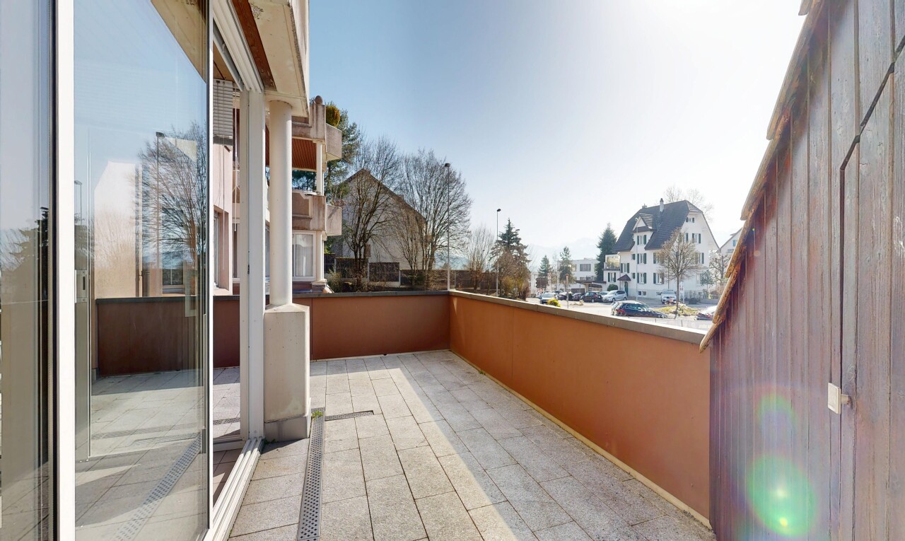 balcon avec day time, balcon, et from property