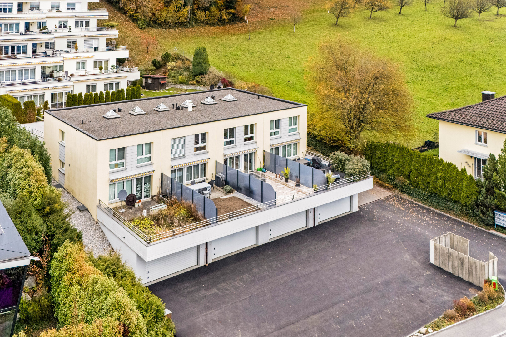 außenansicht mit drone view