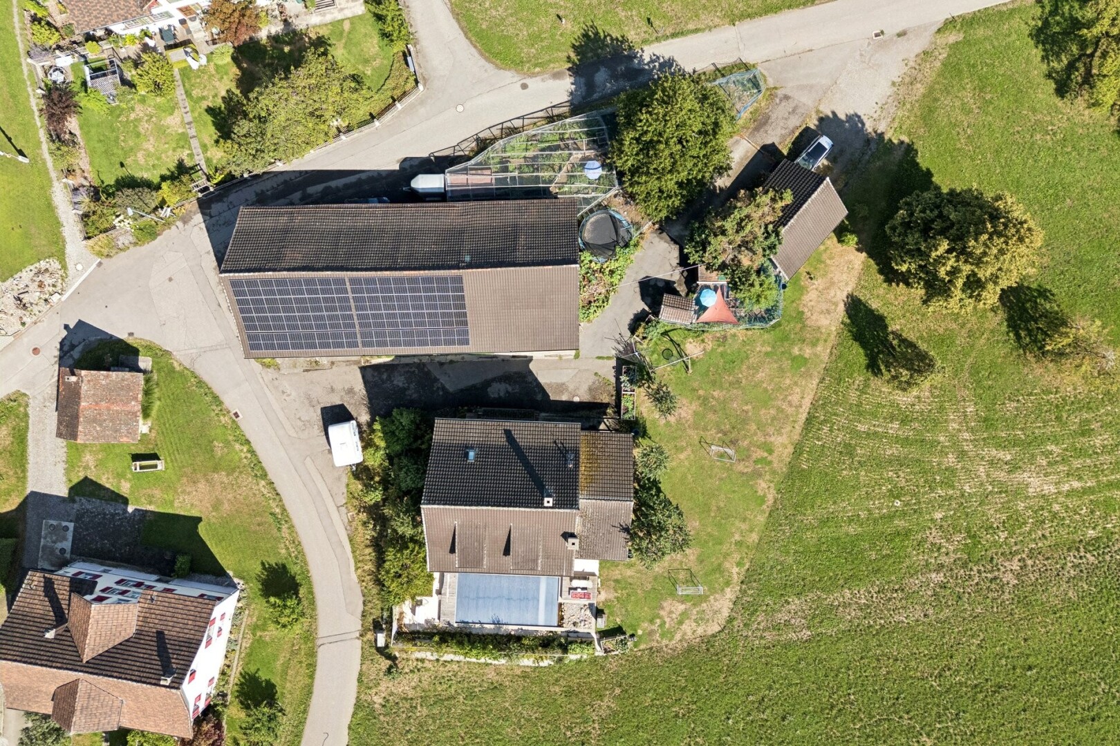 lage auf der karte mit aerial map