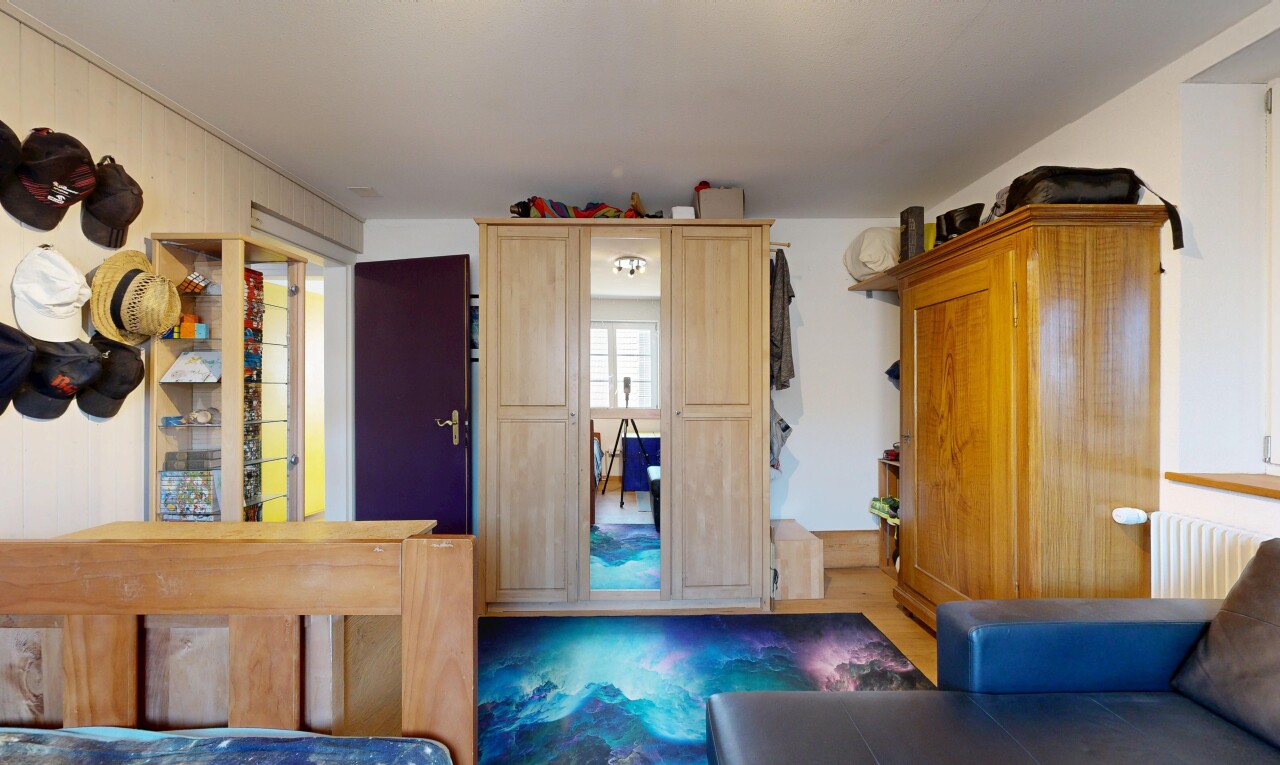 wohnzimmer mit inside property, drywall, und gipskartonwand