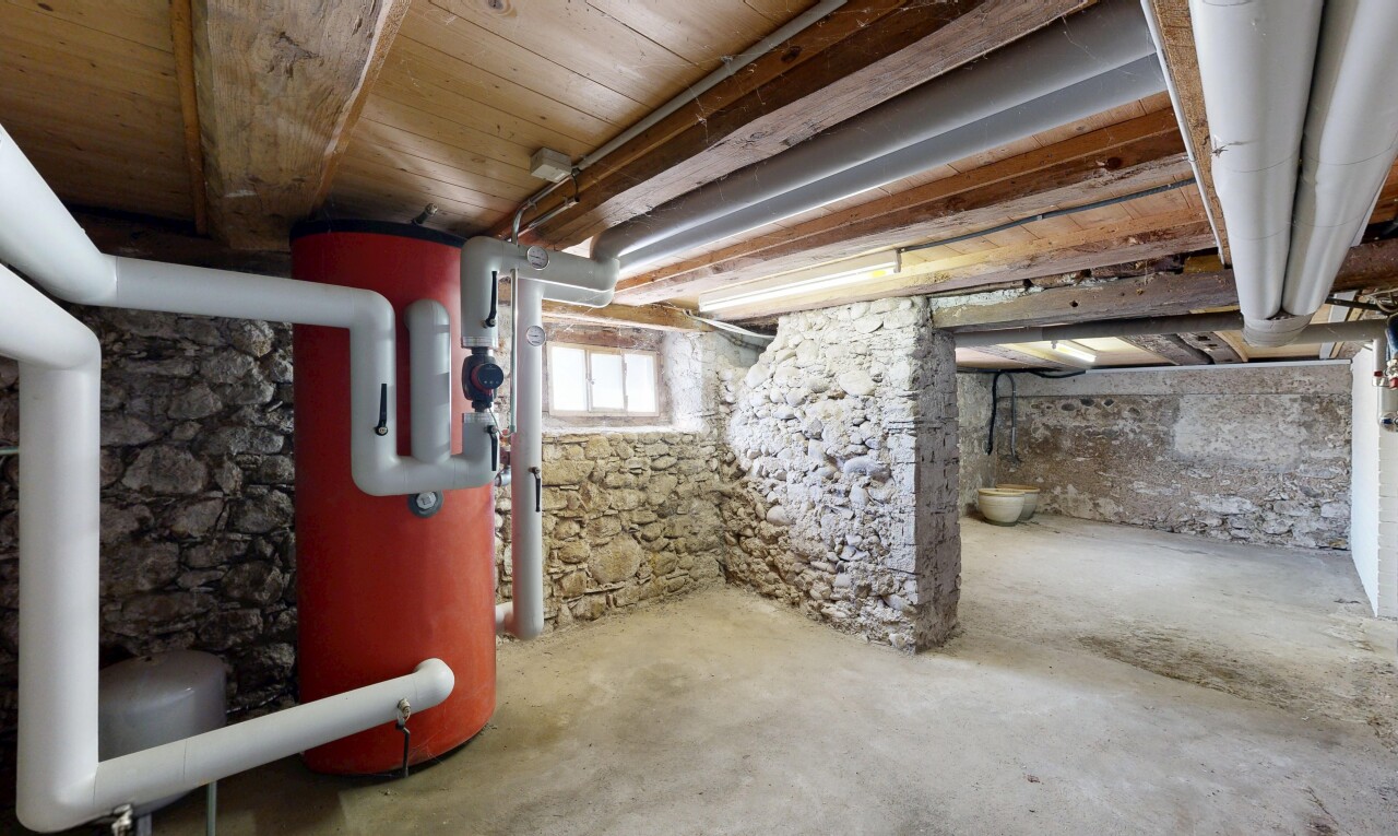 innenraum mit natürliches licht und inside property