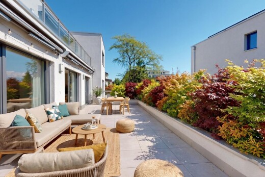 terrasse mit essbereich im freien, from property, day time, und wohnraum im freien