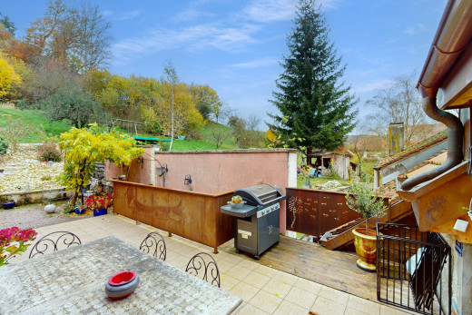 terrasse mit grill und terrasse